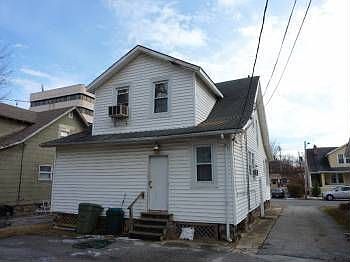 2nd image of 4 Irving Pl