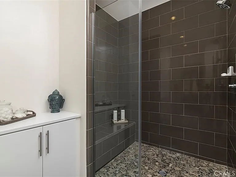 88 Agave — Photo 19