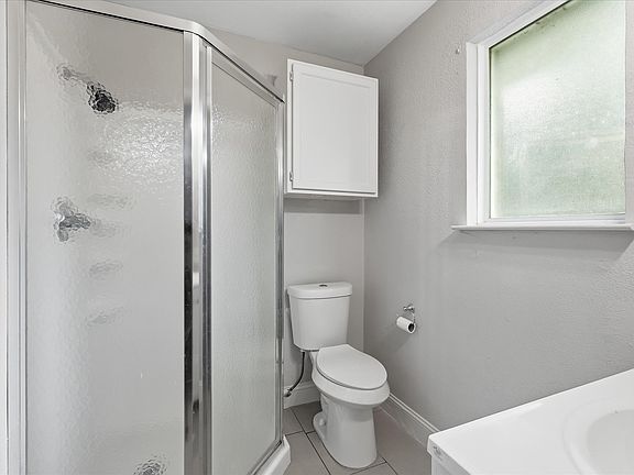 5th image of 6540 Bernadine St