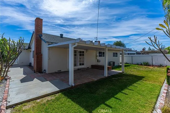 15815 Silvergrove Dr — Photo 12
