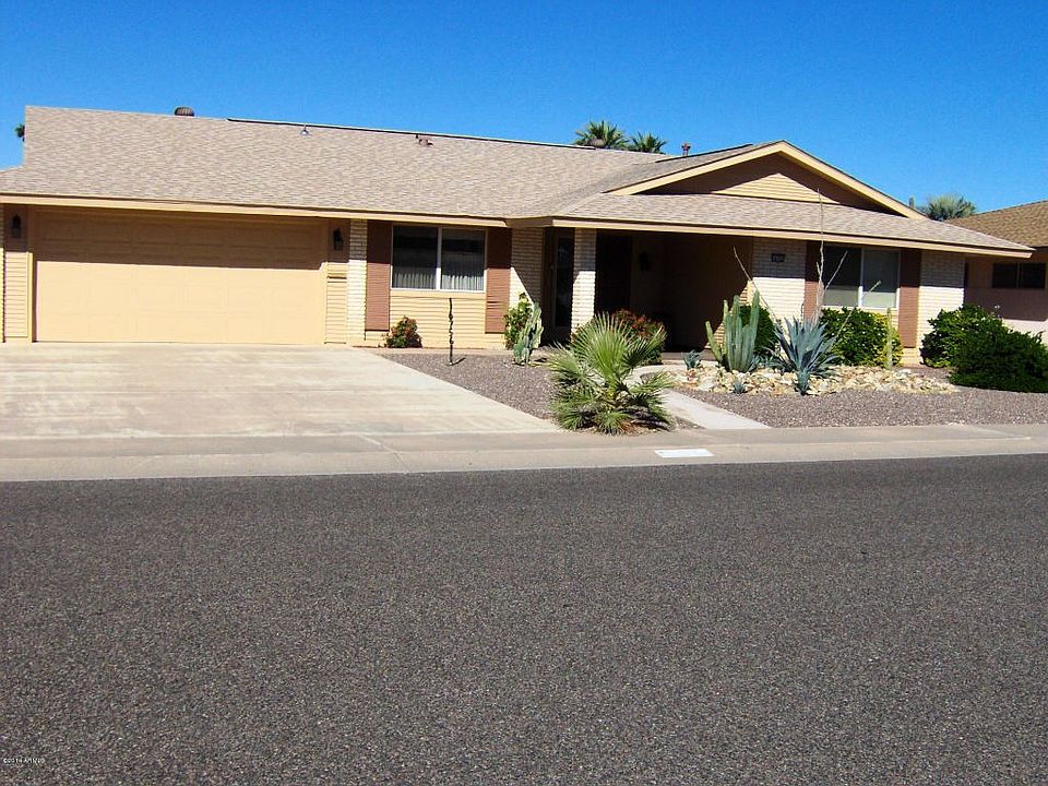 1st image of 10756 W Saratoga Cir