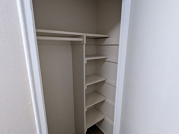 5th image of 204-214 Cleveland St