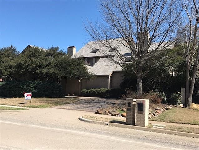1st image of 3204 Sleepy Hollow Dr