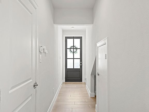 4th image of 9551 Neuens Rd #C