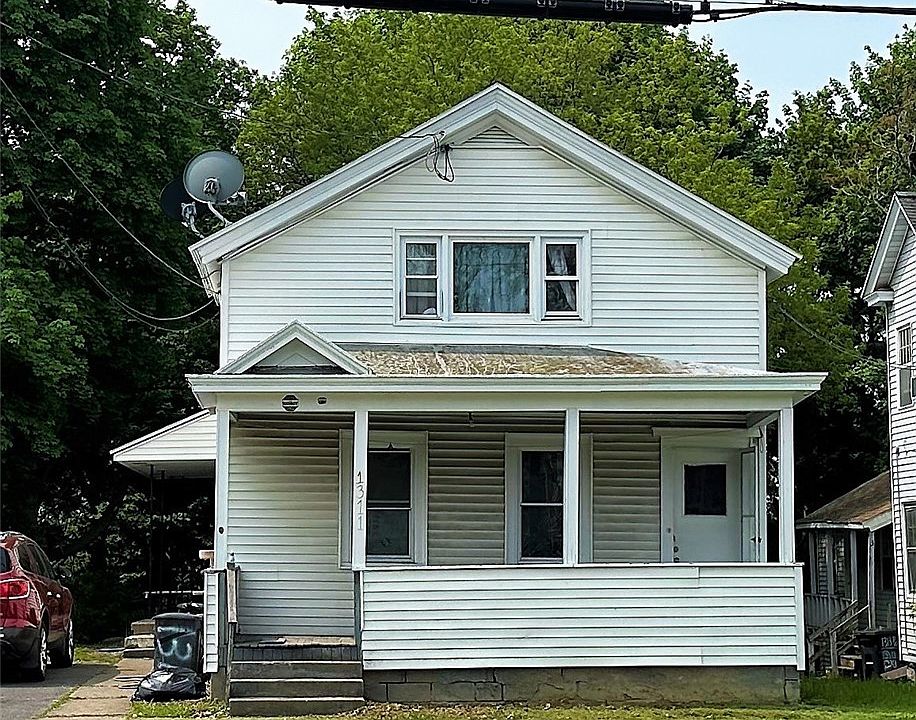 1st image of 1311 Park St