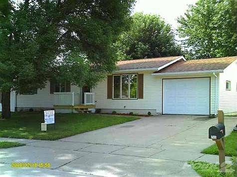 1st image of 785 Prospect Ct