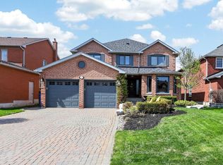297 Alex Doner Dr, Newmarket, ON L3X1G5