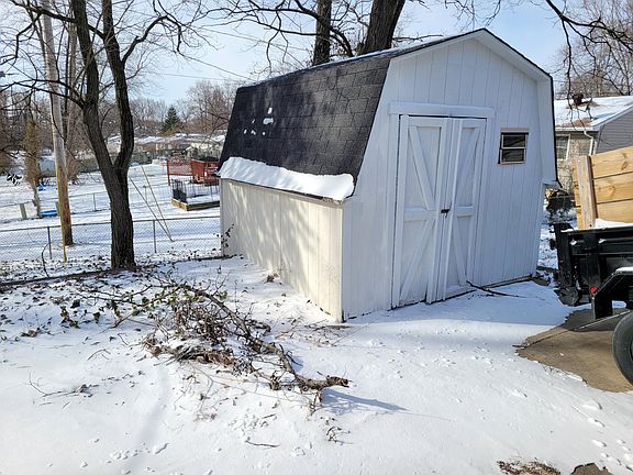 Shed