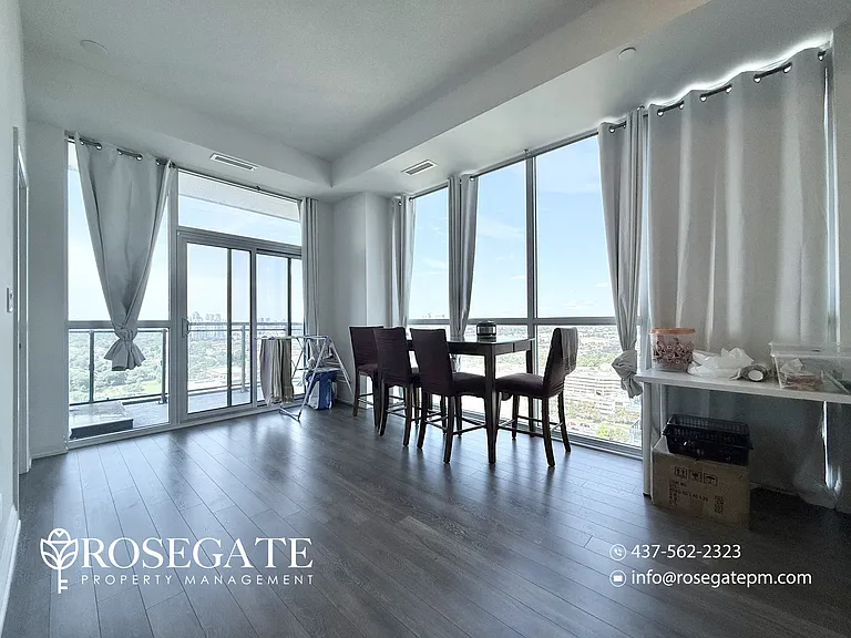 20 Meadowglen Pl #2609 — Photo 4
