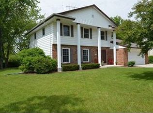 N106W16638 Old Farm Rd, Germantown, WI 53022