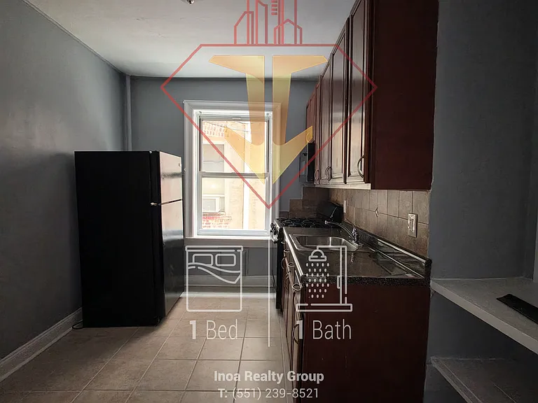 735 Avenue A #2 — Photo 16