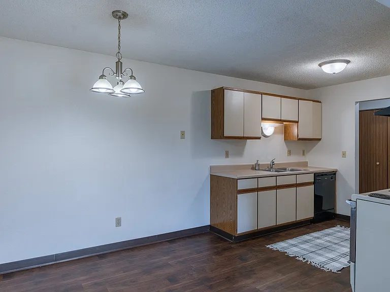 Fargo, ND Place One Apartments | Dining