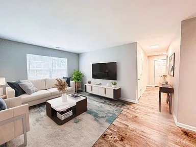 1 Bedroom 1 Bathroom w/W&D Connections