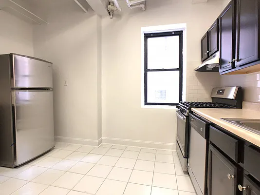 Rented by Bohemia Realty Group | media 17