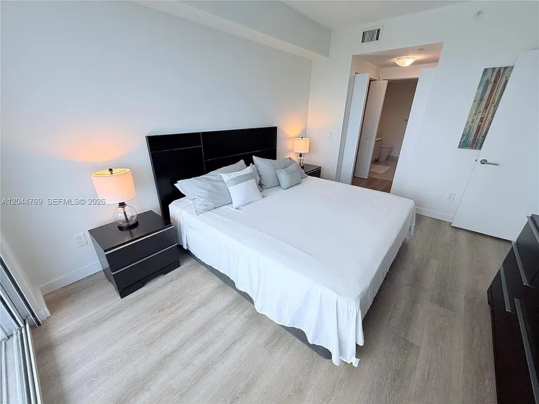 4250 Biscayne Blvd #1617 — Photo 12