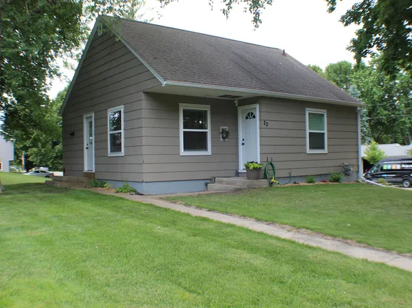 23 W Pike St, Osakis, MN 56360