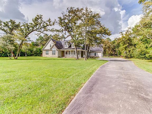 2nd image of 30618 N Holly Oaks Cir