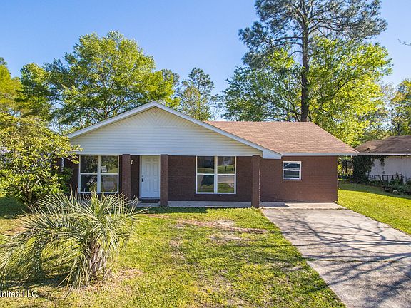 2nd image of 2702 E David Dr