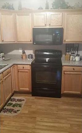 3rd image of 3936 31st St