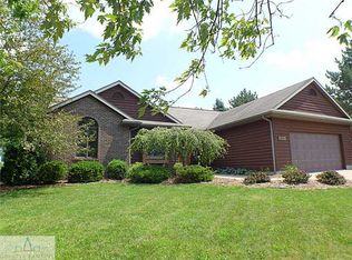 1221 Redpole Dr, Dewitt, MI 48820