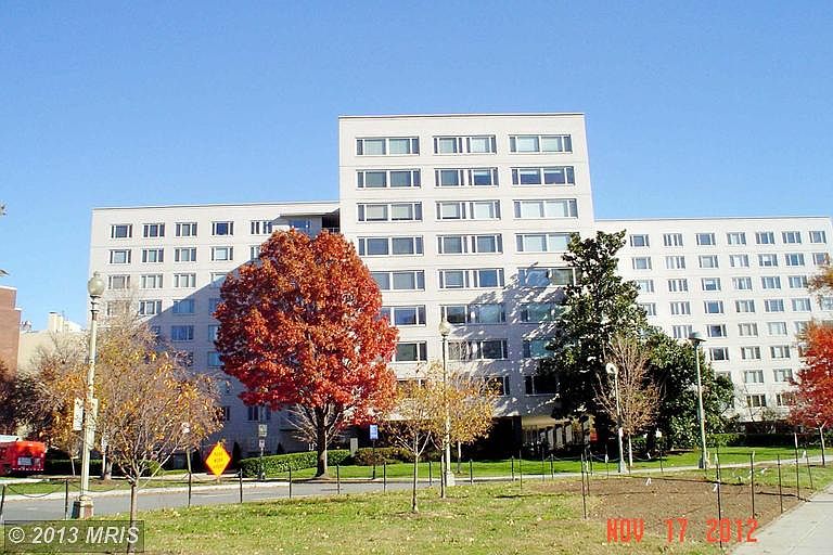 1st image of 2475 Virginia Ave NW #915