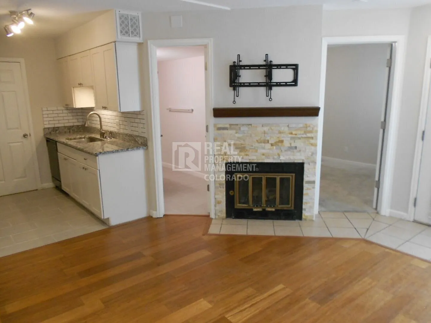 Beautifully Updated 2-Bedroom Condo in a Fantastic West Denver Location — Photo 3