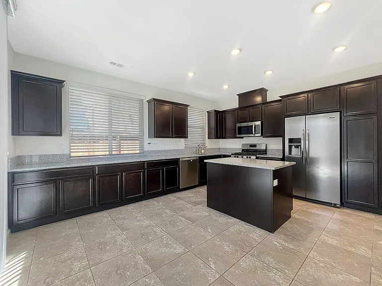 6738 Peppergrass Dr — Photo 9