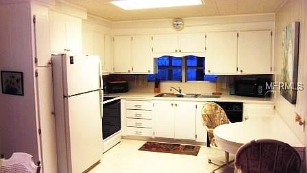 3rd image of 11271 100th St N Unit 150
