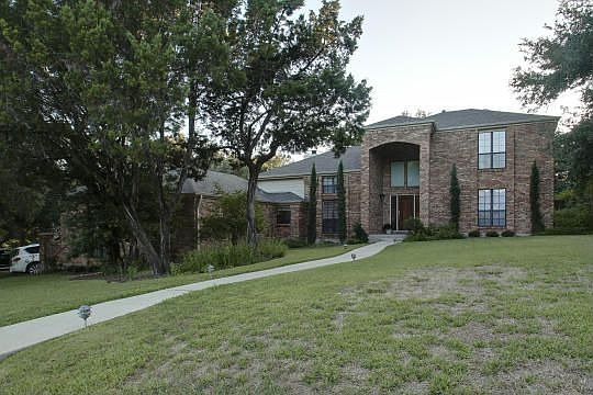 2nd image of 1602 Bay Hill Dr