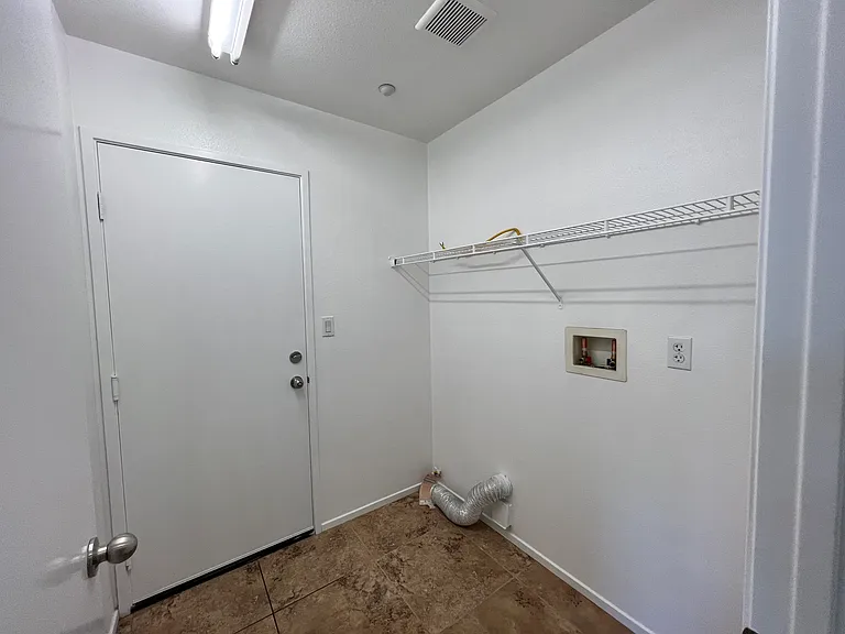 8090 Cornwall Ct #68 — Photo 25