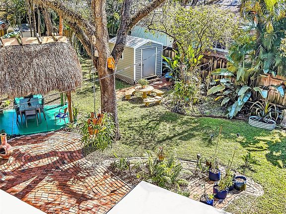 2nd image of 1808 SW 14th St