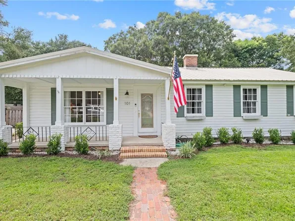 101 Overhill Rd, Mobile, AL 36608