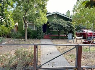 1576 N College Ave, Fresno, CA