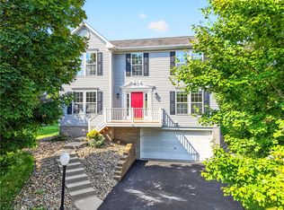 1811 Pioneer Dr, Sewickley, PA 15143