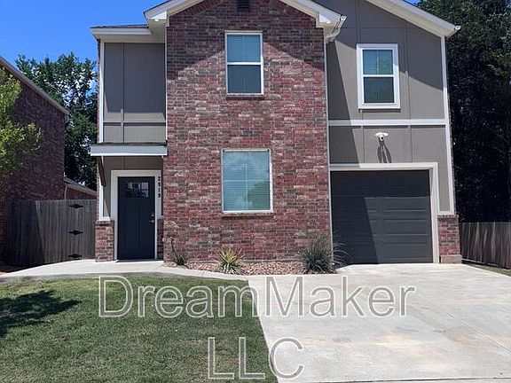 2nd image of 2819 Clifton Ter
