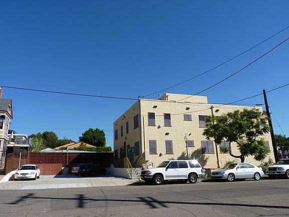 2nd image of 2002 Market St APT 6