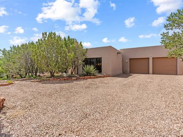 110 The High Rd, Santa Fe, NM 87507