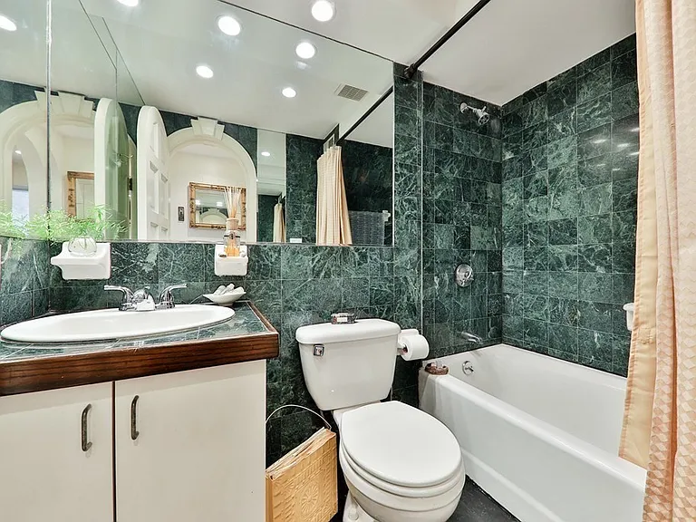 124 Beacon St #6-F-F — Photo 15