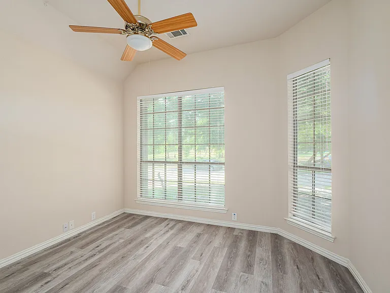 11085 Prescott Dr — Photo 15