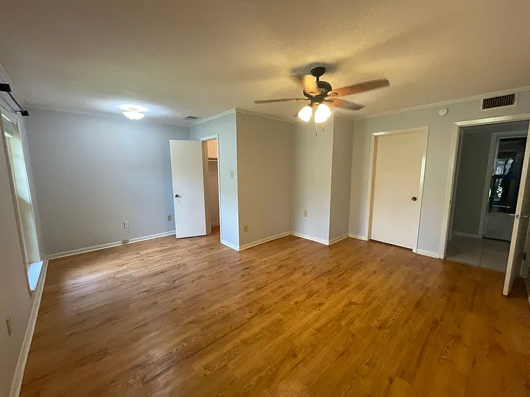4625 Vail St — Photo 16