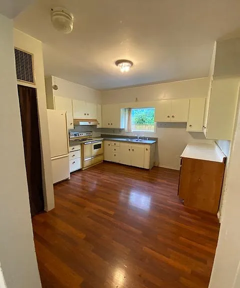 kitchen from dining room