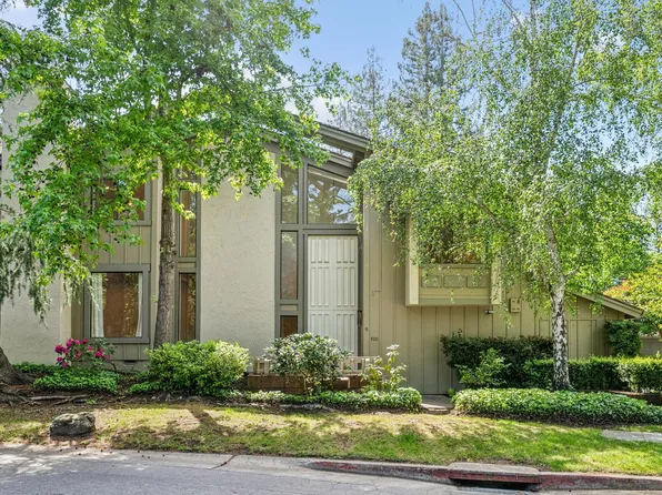 500 Sand Hill Cir, Menlo Park, CA 94025