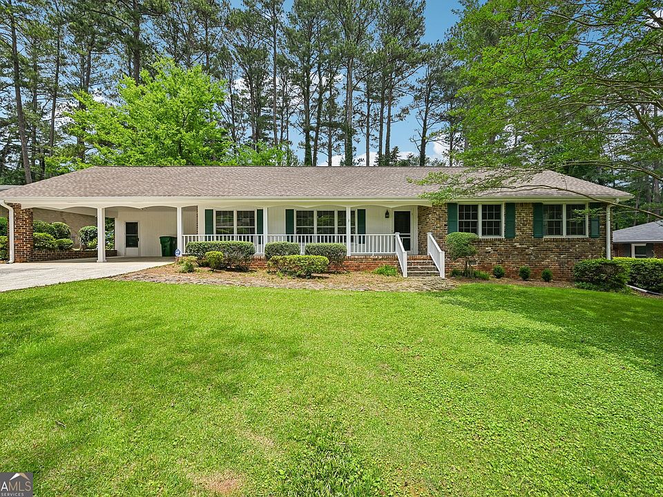 1st image of 2238 Springwood Dr