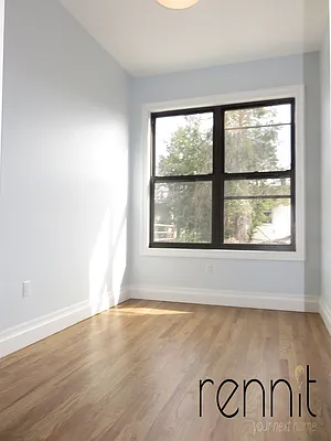 Rented by Rennit Inc. | media 38