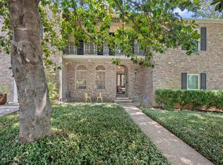 506 W 33rd St #D, Austin, TX 78705