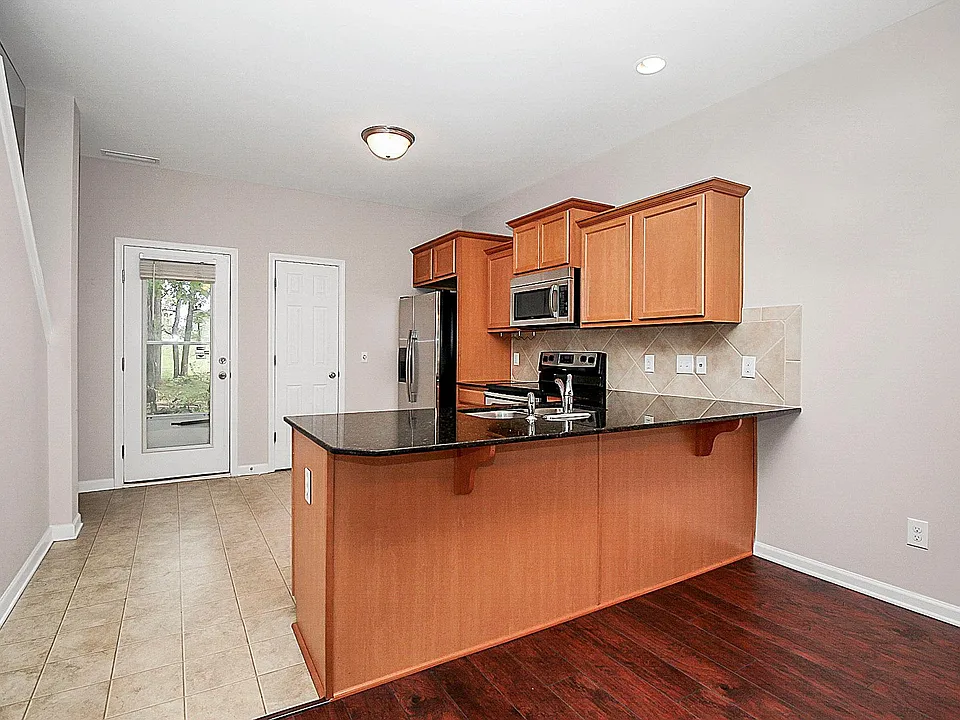 12433 McGrath Dr