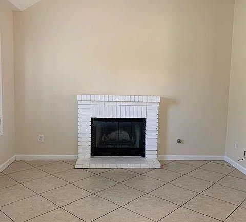 3rd image of 10870 Pepper Way