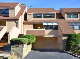 32 John Bean Ct, Port Washington, NY 11050
