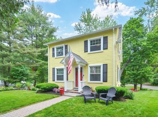 1 Harding Rd, Natick, MA 01760