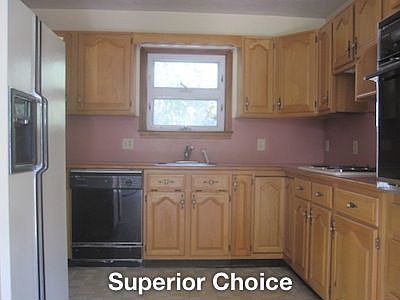 2nd image of 75 North St APT 1